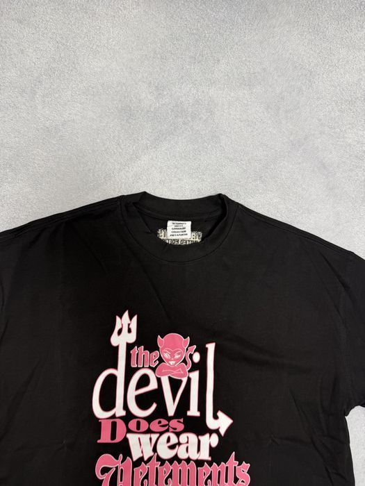 футболка Vetememts Devil does wear — фото 2