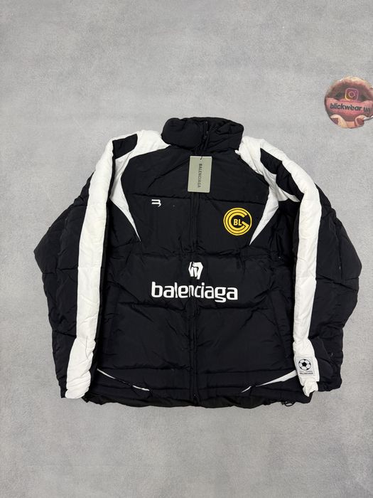 куртка пуховик Balenciaga Soocer football puffer S M L vetements