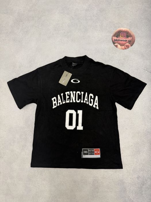 футболка Balenciaga 01 soocer